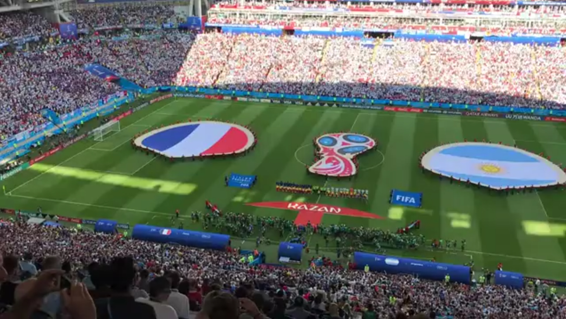 足球